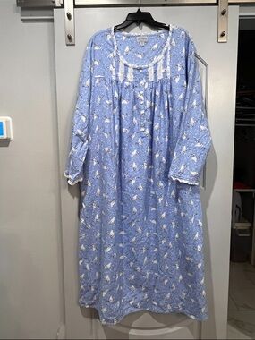 Lanz of Salzburg Light Blue snowy Dove Print flannel Nightgown with Lace Trim.
